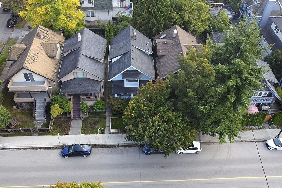 2318 MACDONALD STREET Vancouver, BC - 2