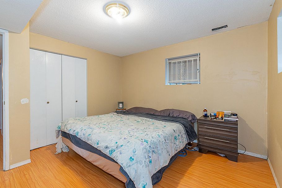 204 W 63RD AVENUE Vancouver, BC - 3
