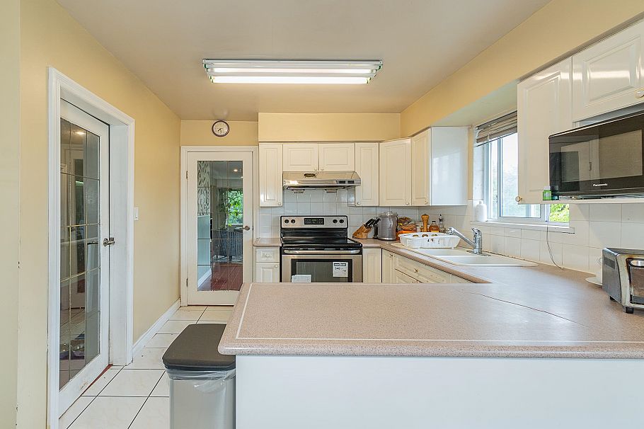 204 W 63RD AVENUE Vancouver, BC - 14