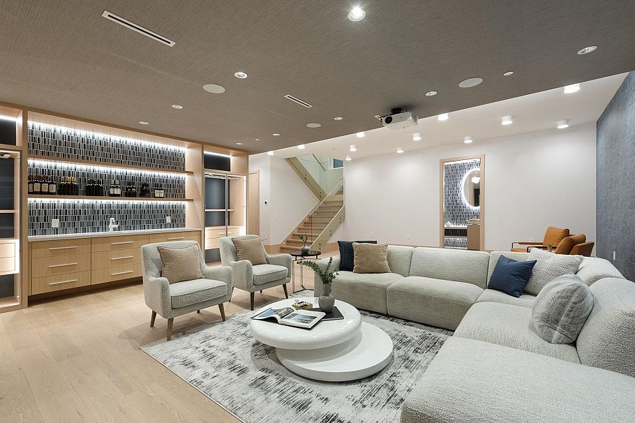 2128 W 21ST AVENUE Vancouver, BC - 39