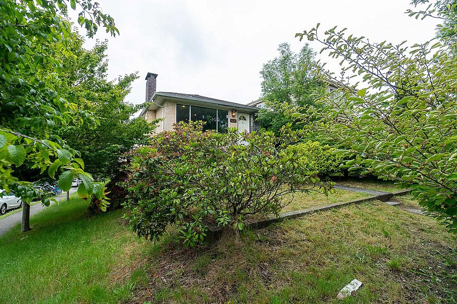 204 W 63RD AVENUE Vancouver, BC - 17