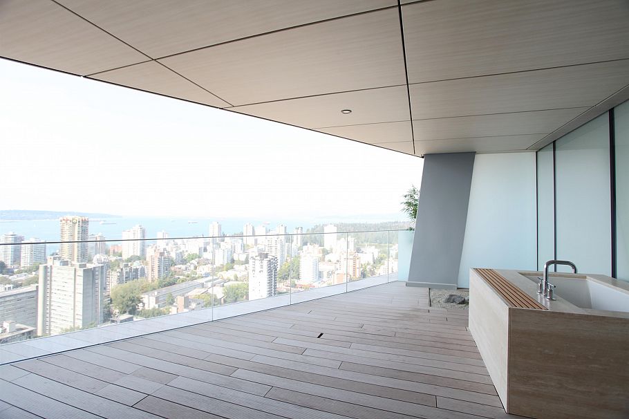 3204 1568 ALBERNI STREET Vancouver, BC - 5