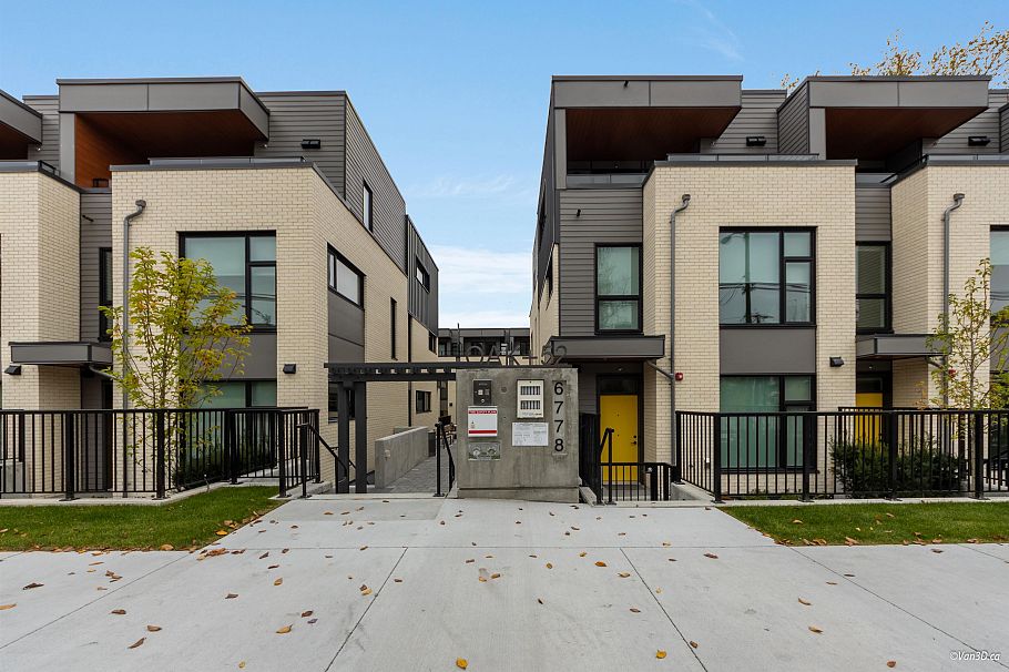 18 6788 OAK STREET Vancouver, BC - 11