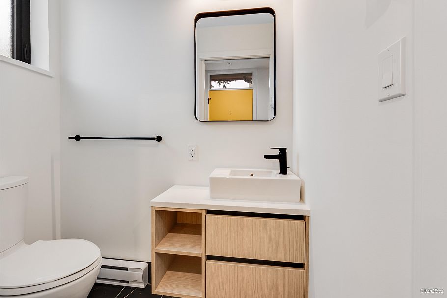 18 6788 OAK STREET Vancouver, BC - 23