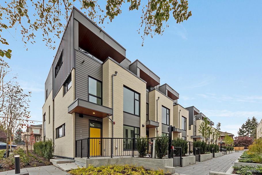 18 6788 OAK STREET Vancouver, BC - 1