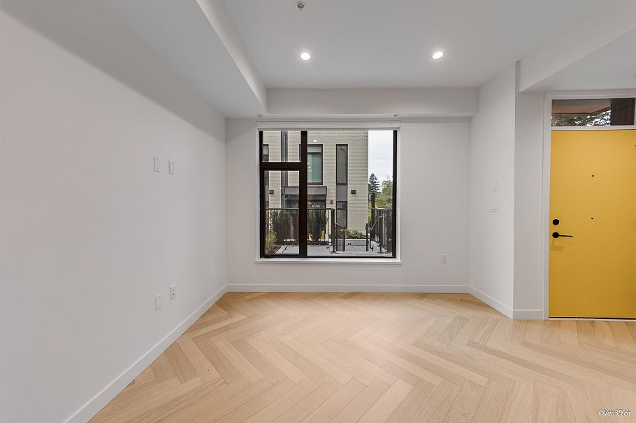 18 6788 OAK STREET Vancouver, BC - 19