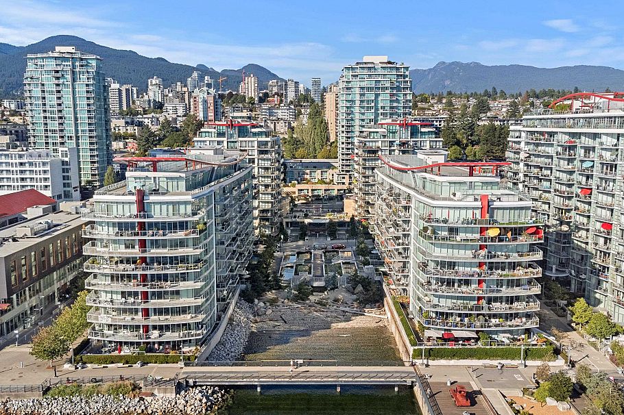 802 185 VICTORY SHIP WAY North Vancouver, BC - 18