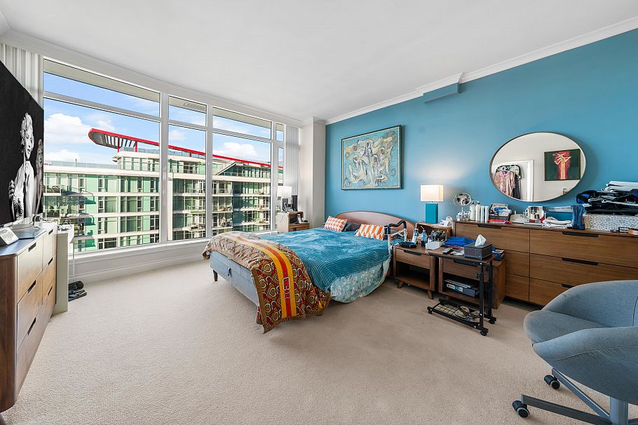 802 185 VICTORY SHIP WAY North Vancouver, BC - 9