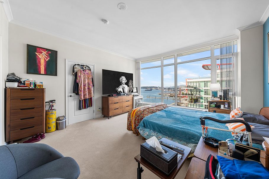 802 185 VICTORY SHIP WAY North Vancouver, BC - 8