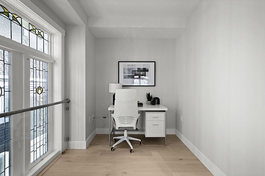 1058 W 15 TH AVENUE Vancouver, BC - 8