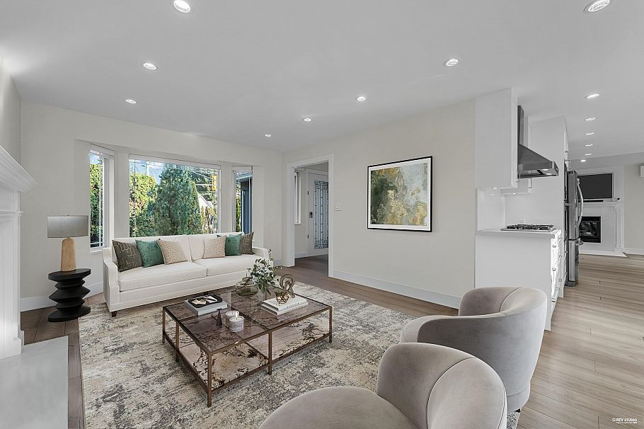 633 FIR STREET North Vancouver, BC - 25