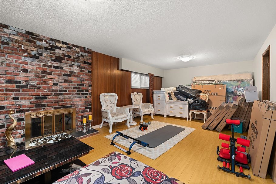 4651 W 16TH AVENUE Vancouver, BC - 7