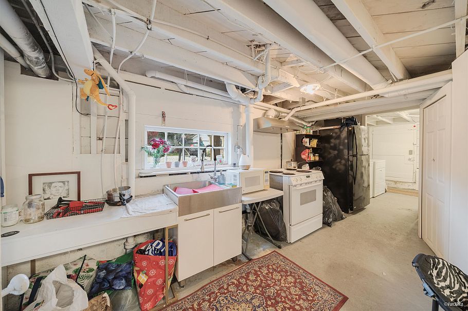 3425 W 8TH AVENUE Vancouver, BC - 19