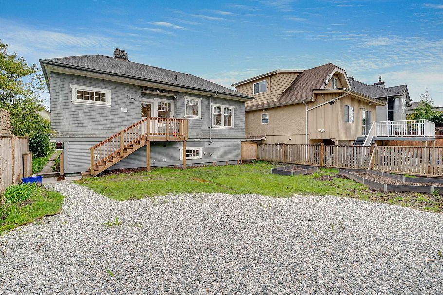 3425 W 8TH AVENUE Vancouver, BC - 12