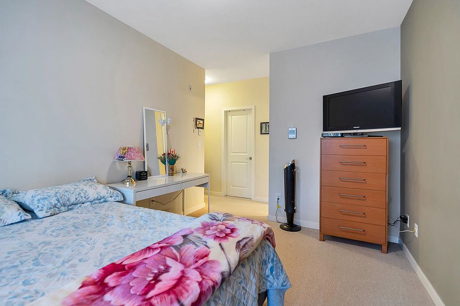 211 3551 FOSTER AVENUE Vancouver, BC - 17