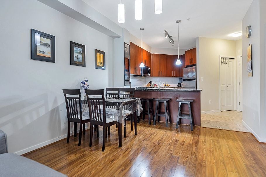 211 3551 FOSTER AVENUE Vancouver, BC - 27