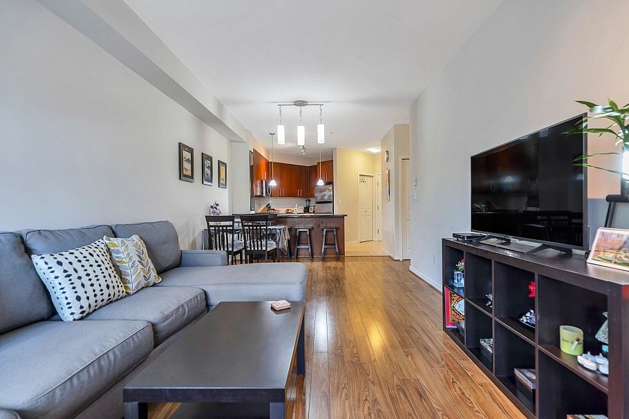 211 3551 FOSTER AVENUE Vancouver, BC - 31