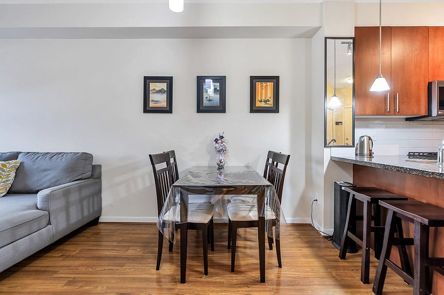 211 3551 FOSTER AVENUE Vancouver, BC - 26