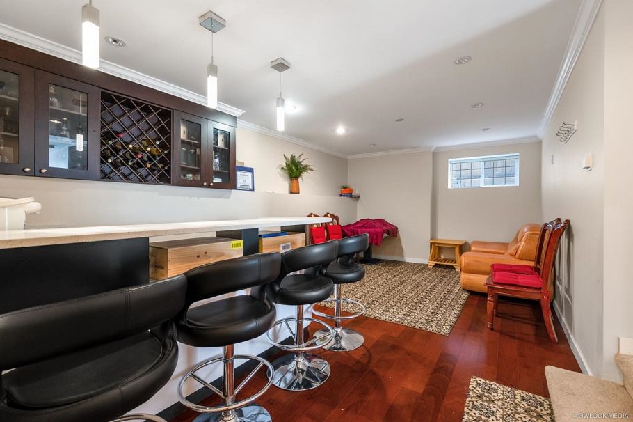 W 58TH AVENUE Vancouver, BC - 5