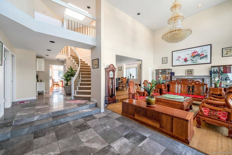 W 58TH AVENUE Vancouver, BC - 20