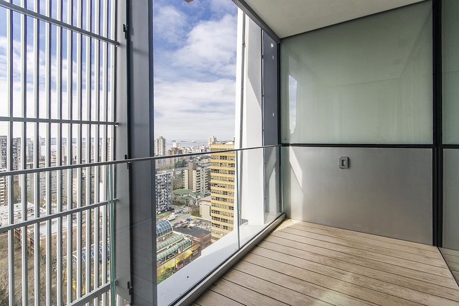 2205 1568 ALBERNI STREET Vancouver, BC - 7