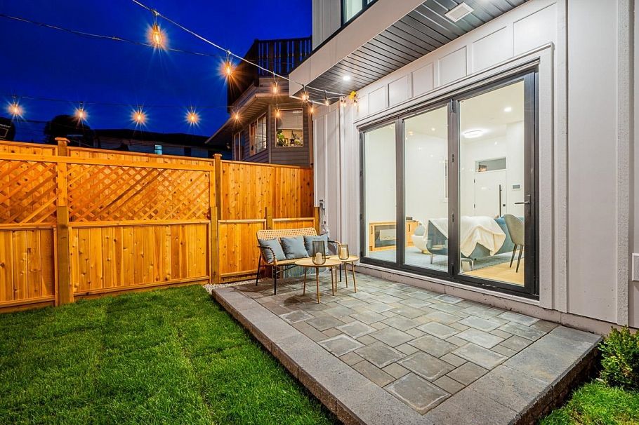 1 ROSSLAND STREET Vancouver, BC - 16