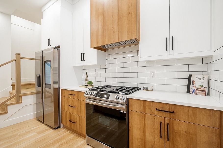 1 ROSSLAND STREET Vancouver, BC - 29