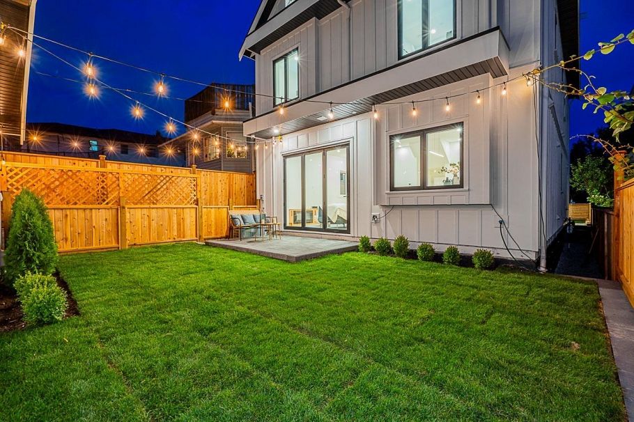 1 ROSSLAND STREET Vancouver, BC - 15