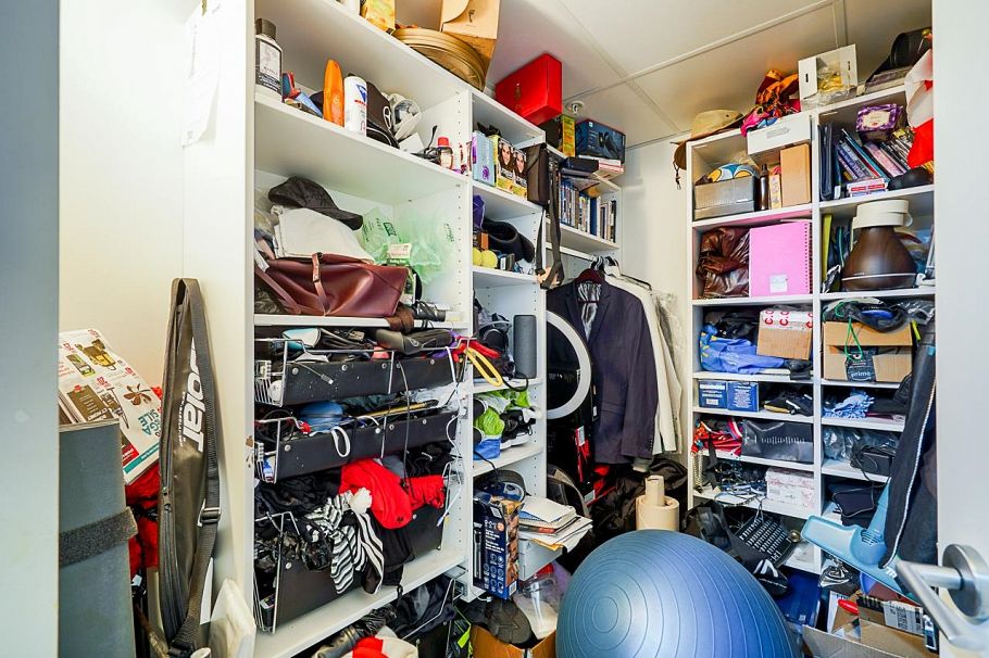 210 RICHARDS STREET Vancouver, BC - 5