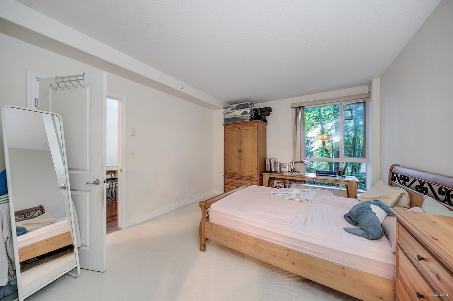 207 5770 OAK STREET Vancouver, BC - 2