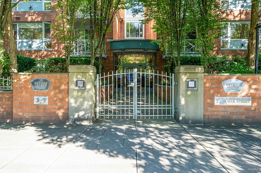 207 5770 OAK STREET Vancouver, BC - 23