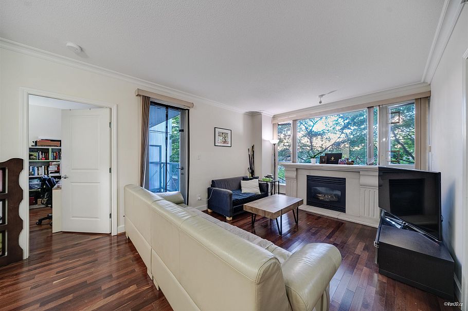 207 5770 OAK STREET Vancouver, BC - 15