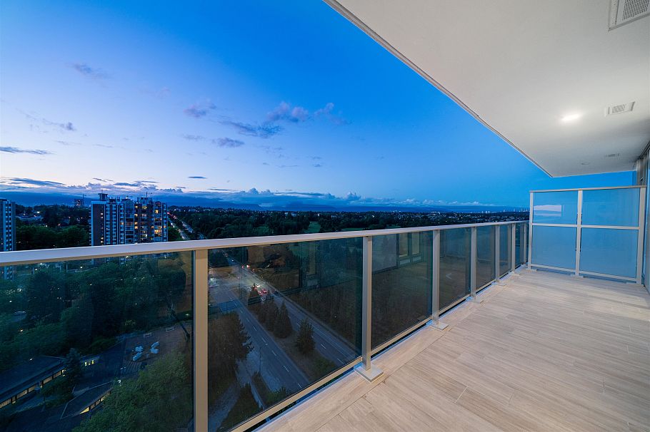 1902 7433 CAMBIE STREET Vancouver, BC - 3