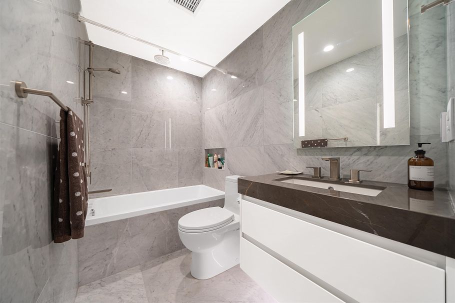 1902 7433 CAMBIE STREET Vancouver, BC - 8