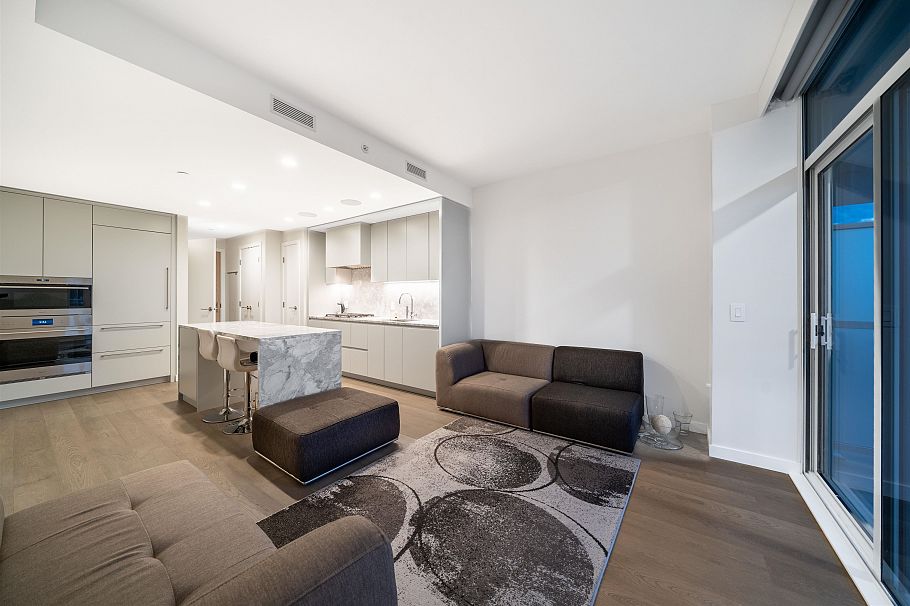 1902 7433 CAMBIE STREET Vancouver, BC - 7