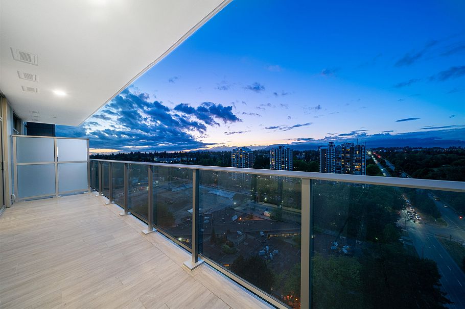 1902 7433 CAMBIE STREET Vancouver, BC - 2