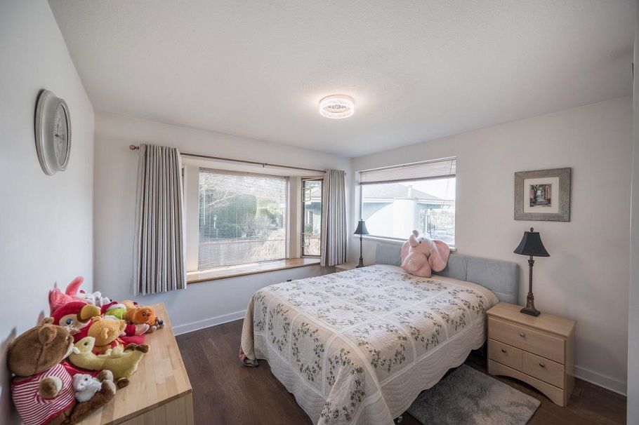 4628 Puget Drive Vancouver, BC - 10