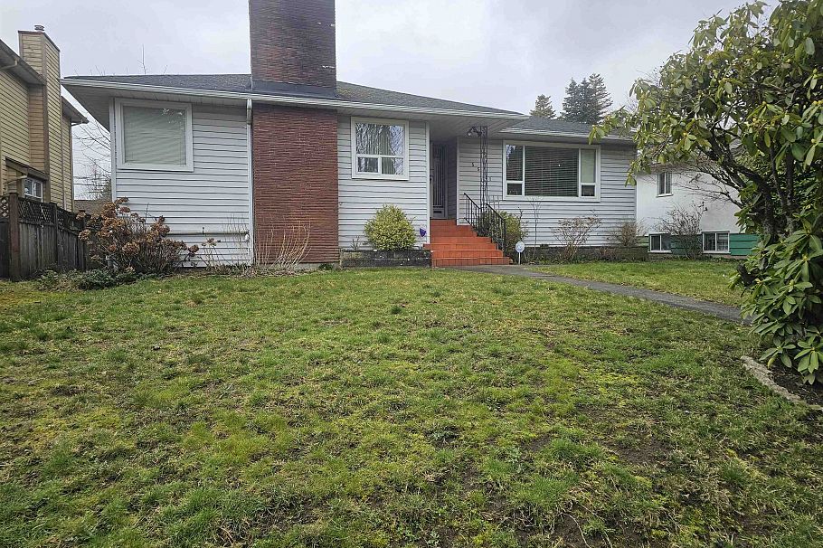 5561 Ash Street Vancouver, BC - 1