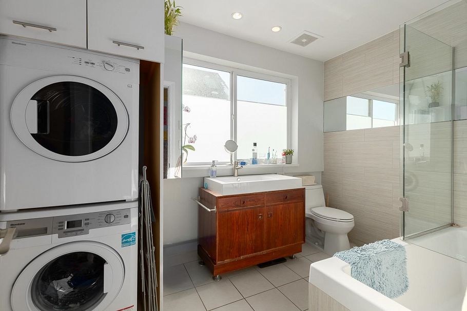 2414 E 5th Avenue Vancouver, BC - 29