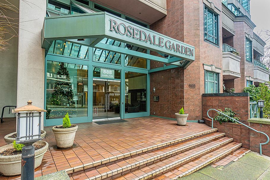 2405 888 Hamilton Street Vancouver, BC - 10