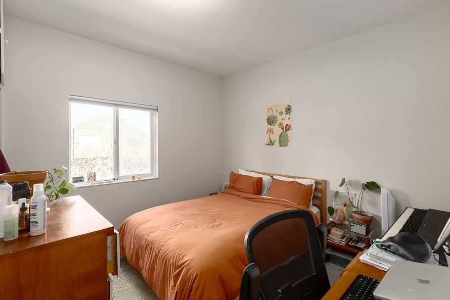 2414 E 5th Avenue Vancouver, BC - 19