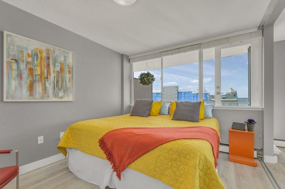 1903 1850 Comox Street Vancouver, BC - 4