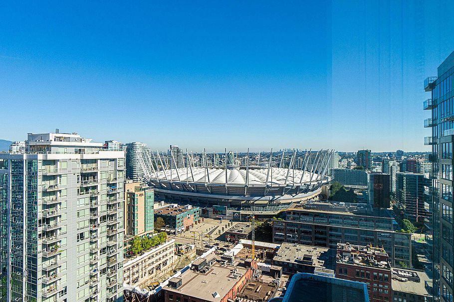 2405 888 Hamilton Street Vancouver, BC - 7