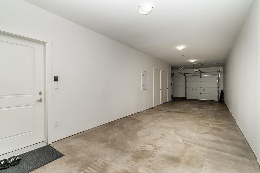 1004 1601 Quebec Street Vancouver, BC - 5