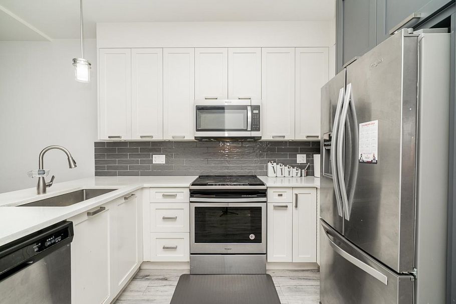 1004 1601 Quebec Street Vancouver, BC - 16