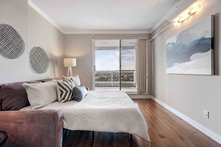 2302 1500 Howe Street Vancouver, BC - 6