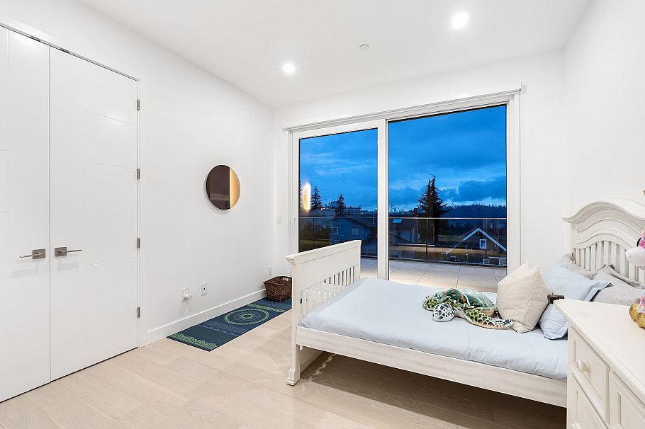 202 5287 E Somerville Street Vancouver, BC - 8