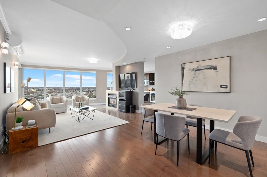 2302 1500 Howe Street Vancouver, BC - 24