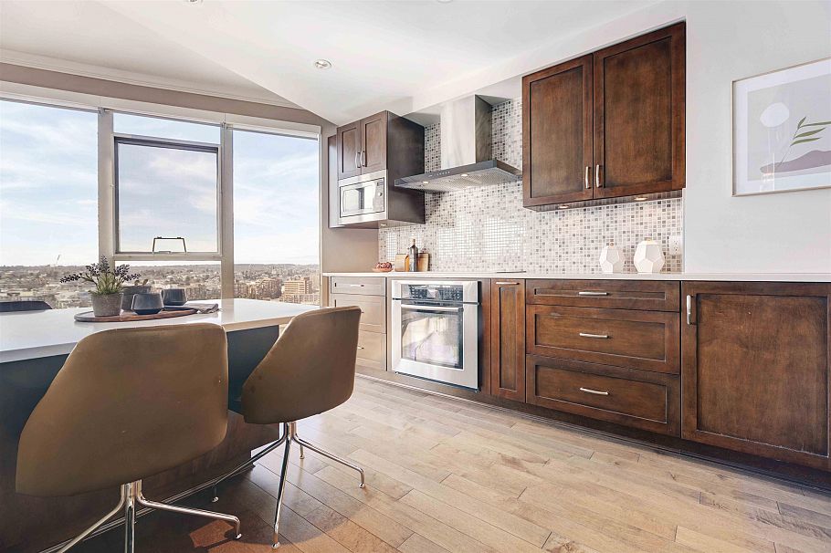 2302 1500 Howe Street Vancouver, BC - 32