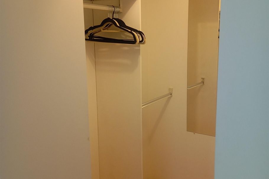 406 989 Nelson Street Vancouver, BC - 2